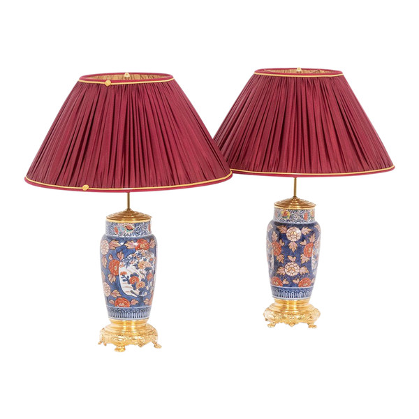 Paire de lampes en porcelaine Imari et bronze doré. Circa 1880.