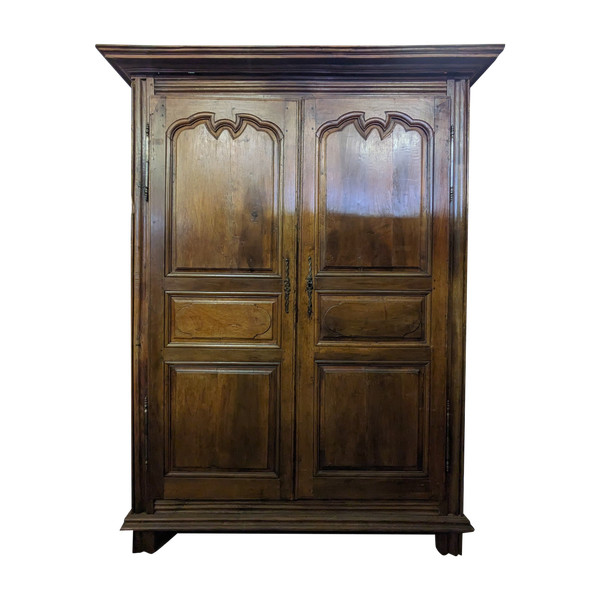 Walnut closet 1800s