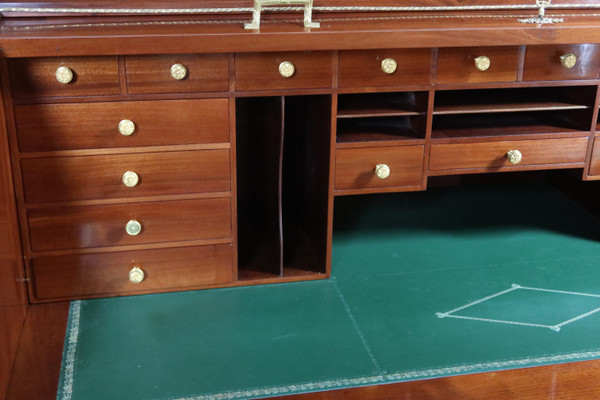 Bureau cylindre signé Wierner à Paris 