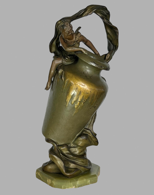 ART NOUVEAU VASE IN PATINATED METAL SIGNED BY ANTON NELSON ( 1880 -1910 ) ON BASE