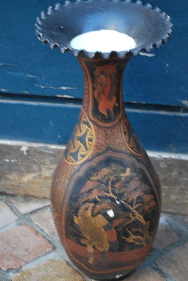 Pair Of Large Vases In Black Gold And Red Lacquered Porcelain XIX