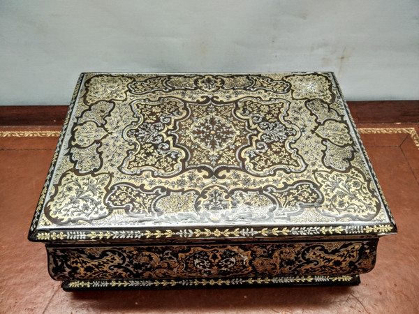 Grande scatola Boulle intarsiata