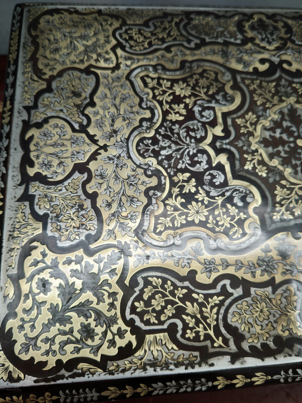 Grande scatola Boulle intarsiata