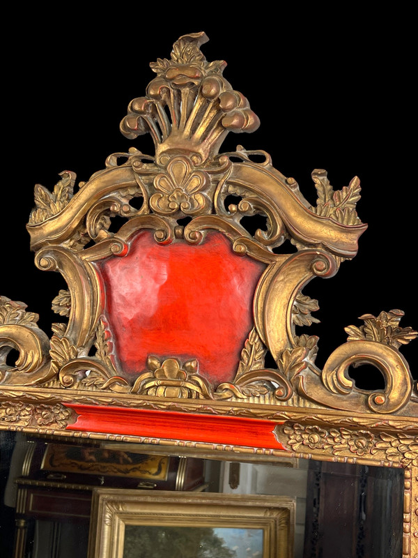 LARGE ANCIENT MIRROR IN GILDED AND PAINTED SCULPTED WOOD ITALIAN STYLE 18th century