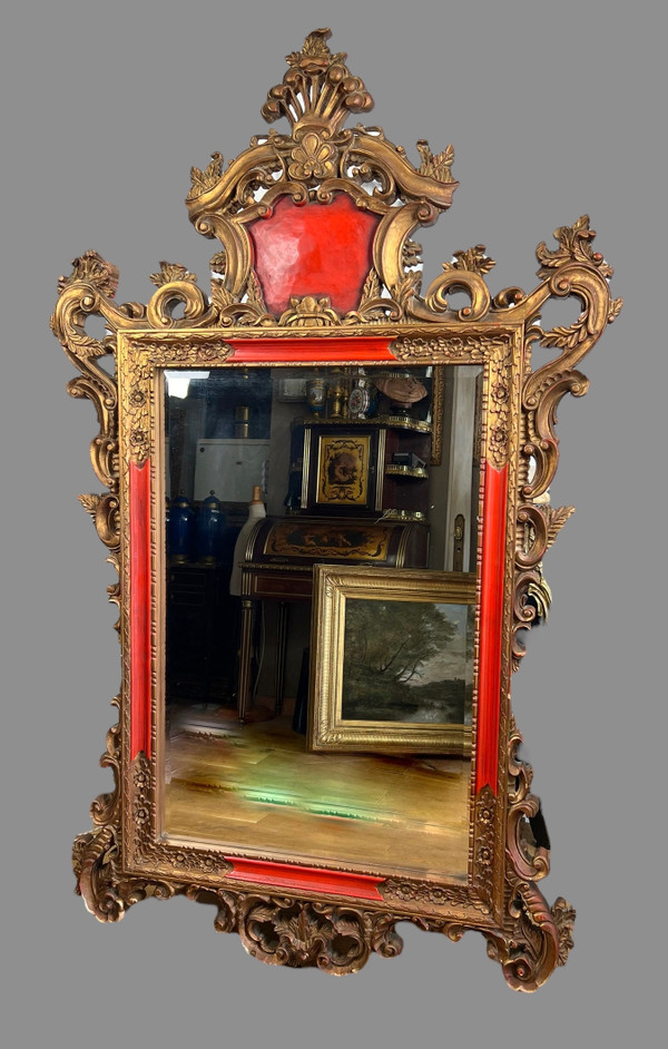 LARGE ANCIENT MIRROR IN GILDED AND PAINTED SCULPTED WOOD ITALIAN STYLE 18th century
