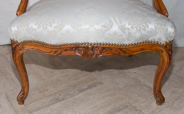 Fauteuil à Dossier Plat Estampillé époque Louis XV