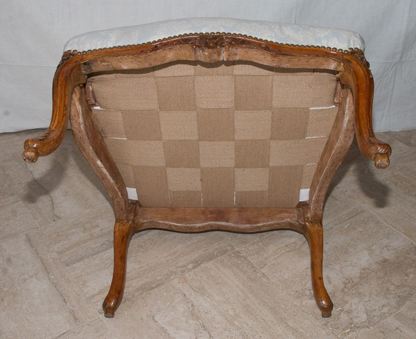 Fauteuil à Dossier Plat Estampillé époque Louis XV