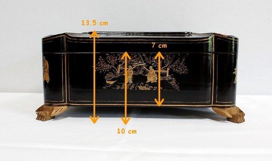  Important Asian Black Lacquered Wood Box, Napoleon III Period - Mid 19th Century