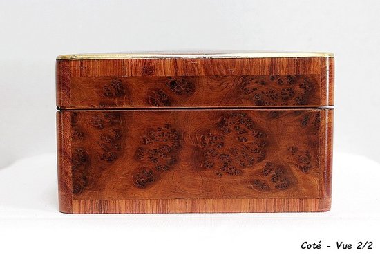  Pretty Rectangular Box in Thuja Burl, Napoleon III period - 1900