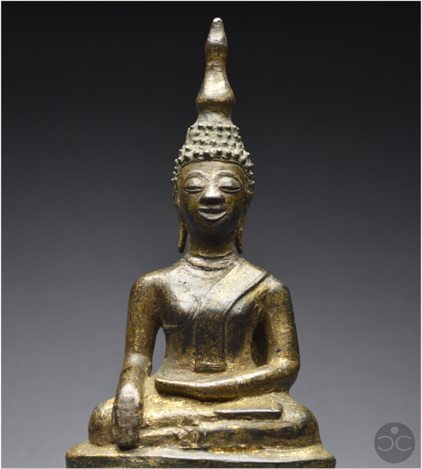Laos, 18th century, Buddha in bumisparsha mudra position, Old lacquered and gilded bronze