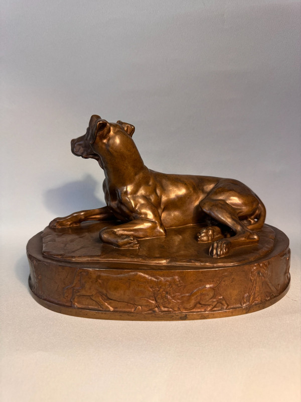 Grégoire GIRAUD. Cane reclinato in bronzo F. Barbedienne