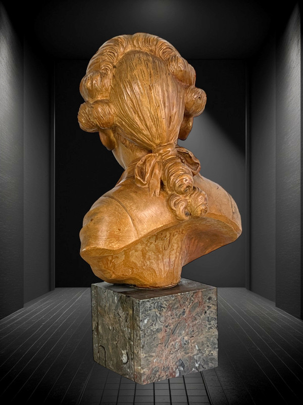 BUSTO DI BAMBINO SECONDO SOGGETTO "PAJOU" IN TERRACOTTA SU BASE IN MARMO