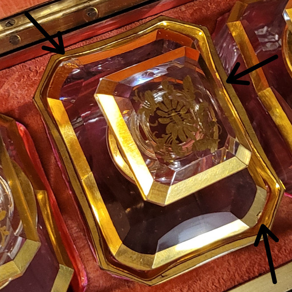 Necessaire de toilette Marqueterie Boulle, cristallerie de Baccarat, Epoque Napoléon 3Très bel état