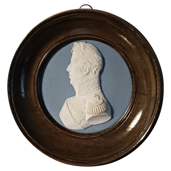 Manufacture De Sèvres Pour Le Duc De Doudeauville - médaillon en biscuit du roi Charles X