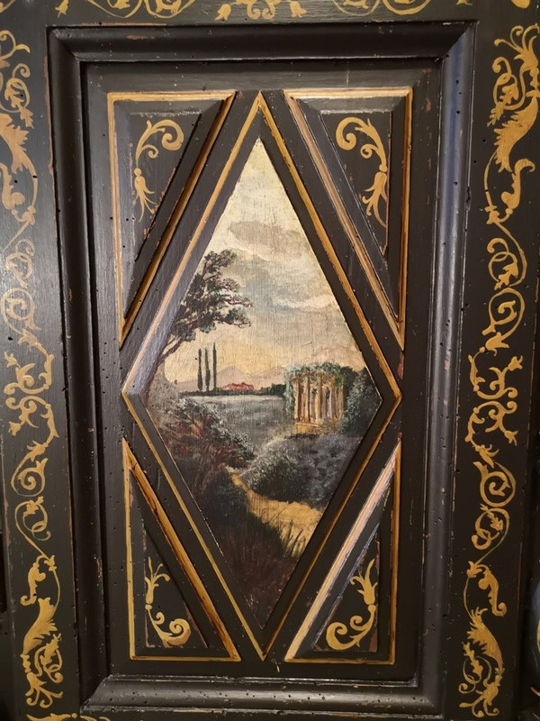 Kleiner Schrank, bemalt im Geschmack von Uzès. Epoche Mitte 17.