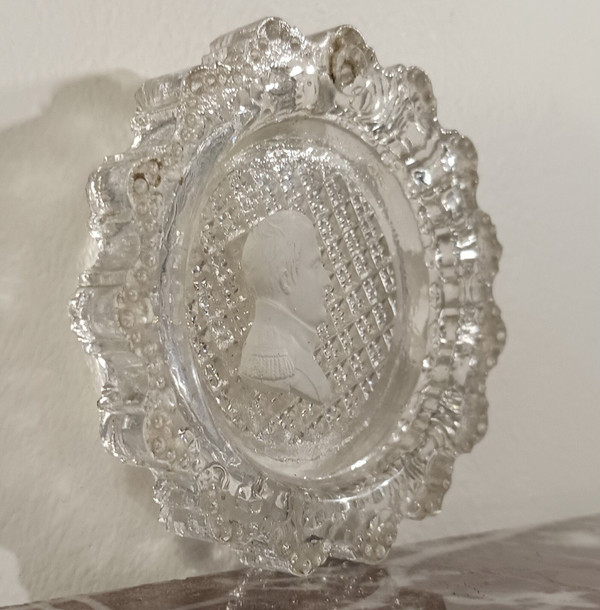 Baccarat - crystal-ceramic with the profile of Napoleon in general - Brouwet collection - Empire, circa 1810