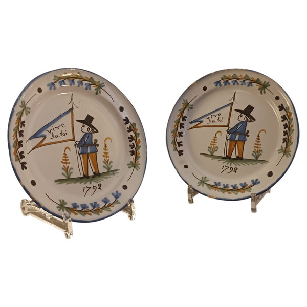Roanne factory of Sébastien Nicolas - pair of earthenware plates with revolutionary decor - captioned and dated