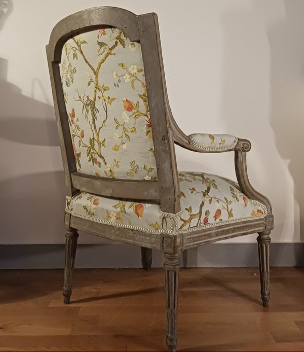 Jean Baptiste Lelarge III - seltener niedriger Sessel in Halbkabriolettform - lackierte Buche