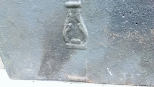 Grande plaque de cheminée en fonte de fer décor néo-gothique début 19 ème