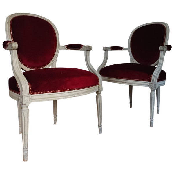 Claude Gorgu, master in 1770 - pair of cabriolet armchairs - restored - velvet jaspé - inventory number