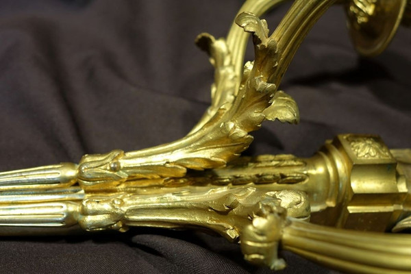 Große Wandleuchte Aus Goldbronze