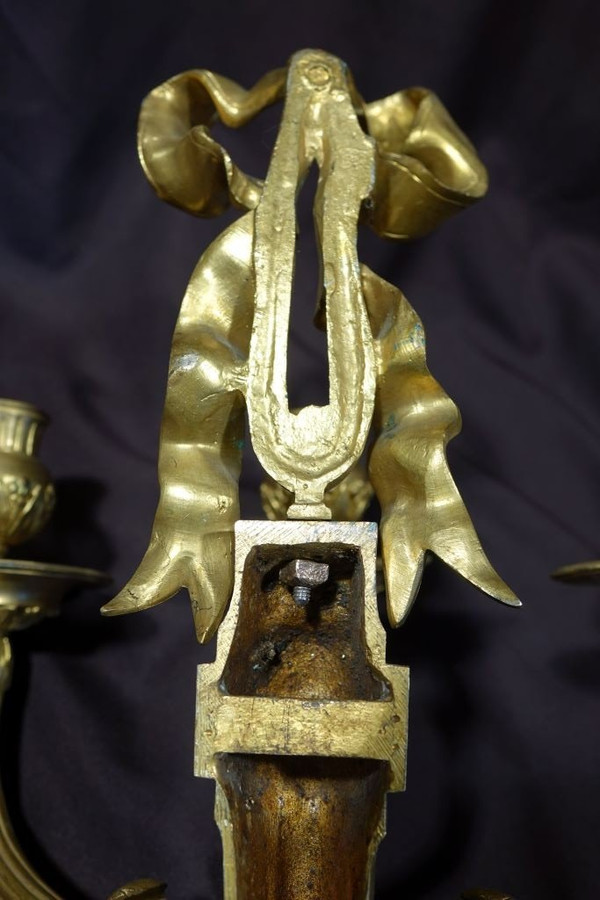 Große Wandleuchte Aus Goldbronze