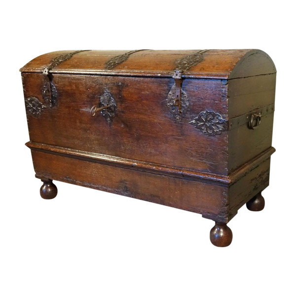Louis XIV period chest