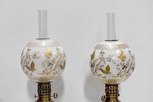 Paire de lampes à pétrole électrifiées – XIXe