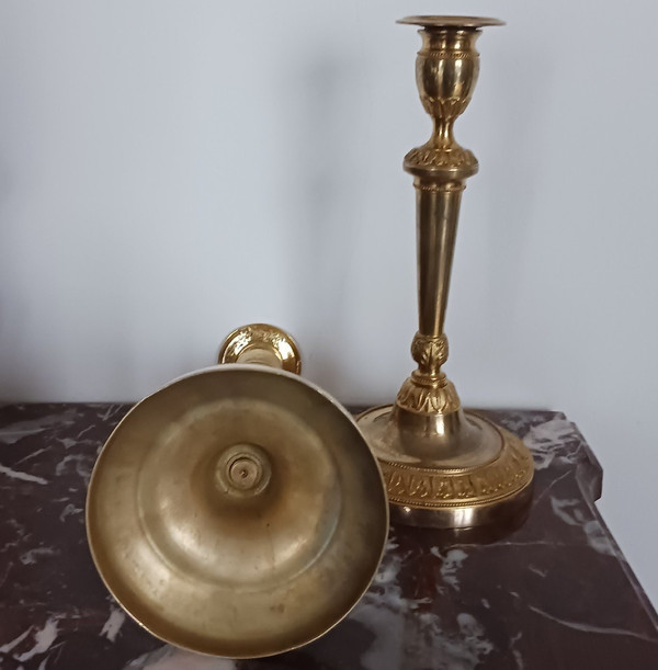 Paris, Louis XVI period - pair of candlesticks or torches - ormolu gilt bronze