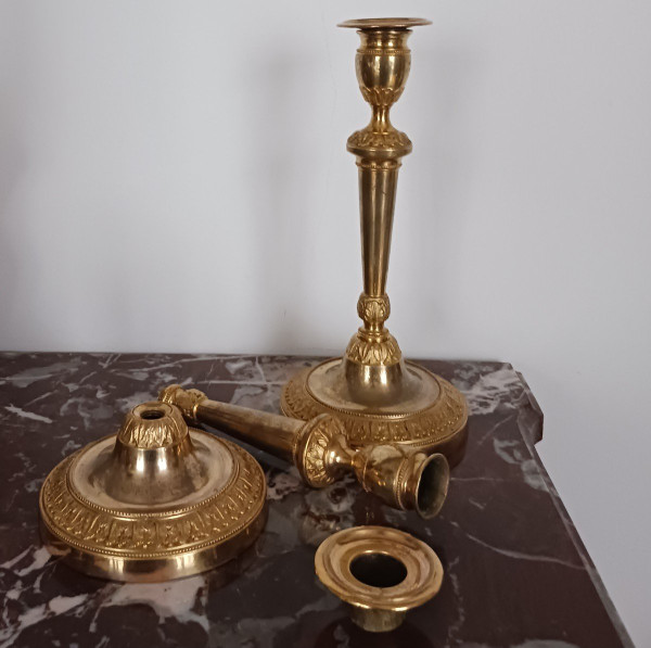 Paris, Louis XVI period - pair of candlesticks or torches - ormolu gilt bronze