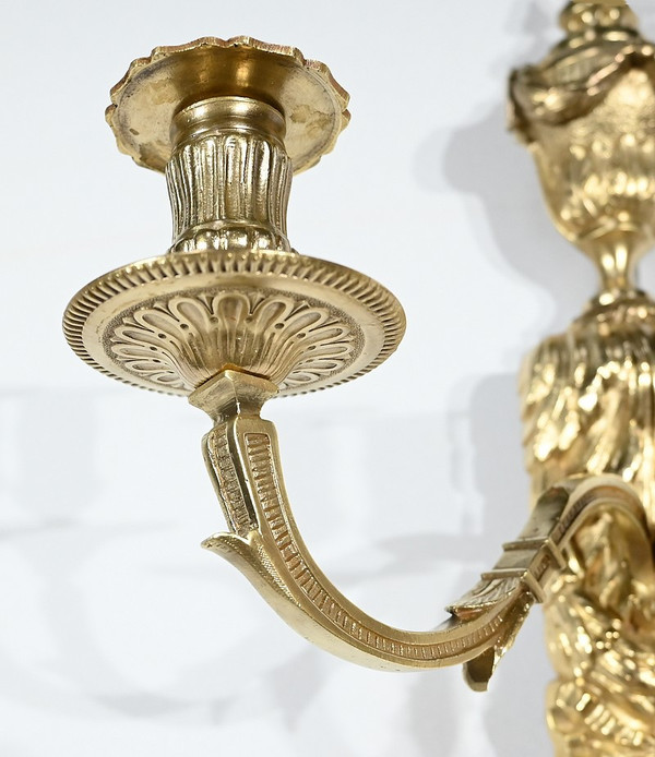 Paire d’Appliques en Bronze Doré, style Louis XVI – Milieu XIXe