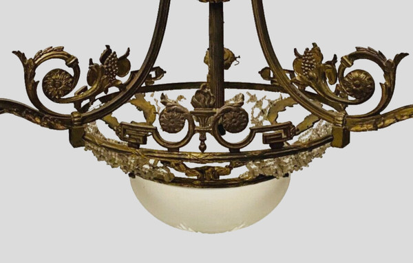 Kronleuchter im Stil Louis XV aus Bronze und Milchglas XX Jahrhundert