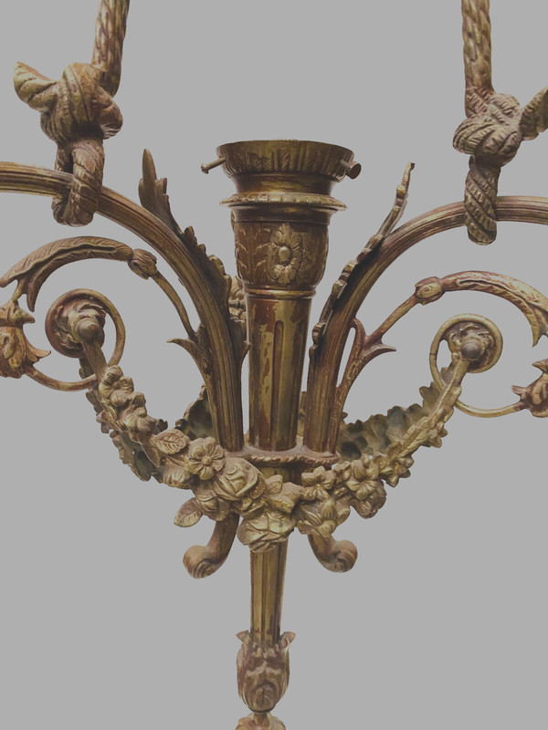 Louis XVI style chandelier in bronze and frosted glass XX century