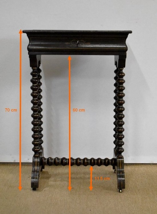  Petite Table à ouvrage en Bois laqué, époque Napoléon III - Milieu XIXe 