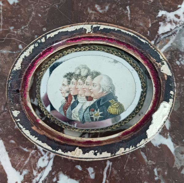 Bosselman - colored miniature engraving - Royalist souvenir - Louis XVIII and his family