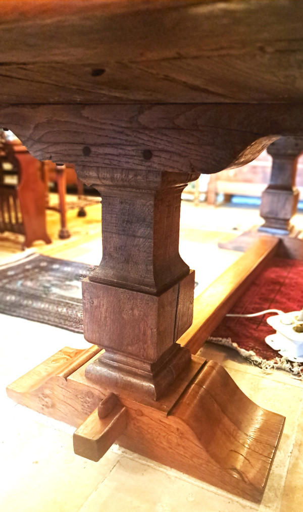 Ancienne table de monastère en chêne brut Début XXème Restaurée