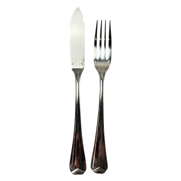 Christofle chevron pattern fish cutlery