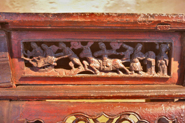 Tibet Procession table