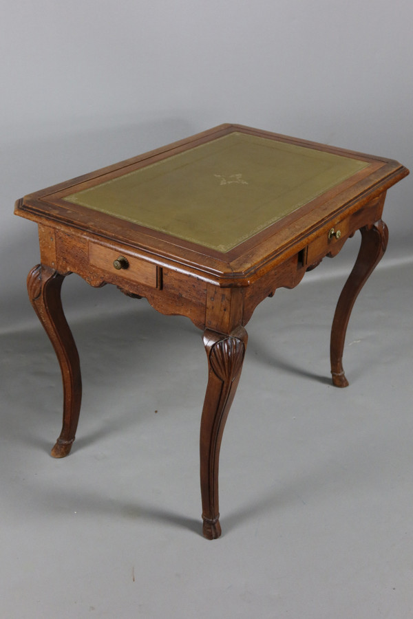 table à jeux du XVIIIème siécle