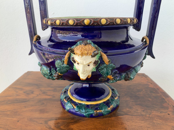 Ceramic bowl signed Sergent