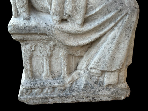 Importante scultura in pietra del XVI secolo - Vergine in Maestà - Scultura d'epoca H 72 cm
