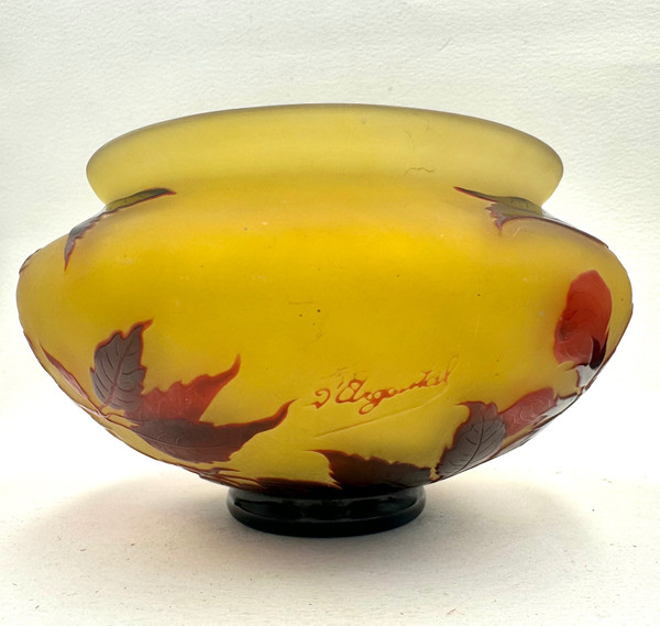 D’ Argental, Paul Nicolas Coupe à Décor Des Fleurs 