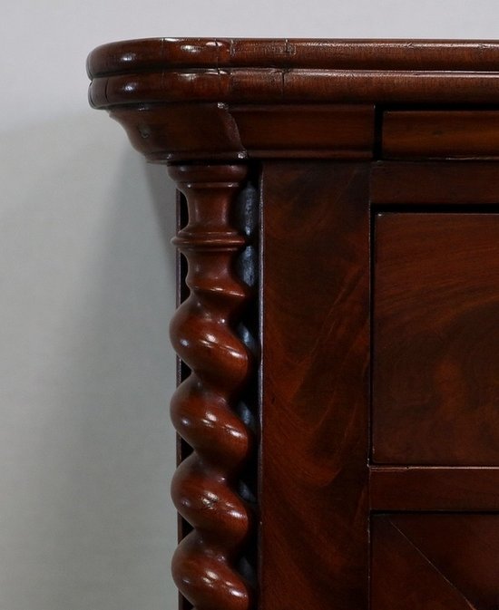  Buffet en Acajou, époque Restauration – Début XIXe 