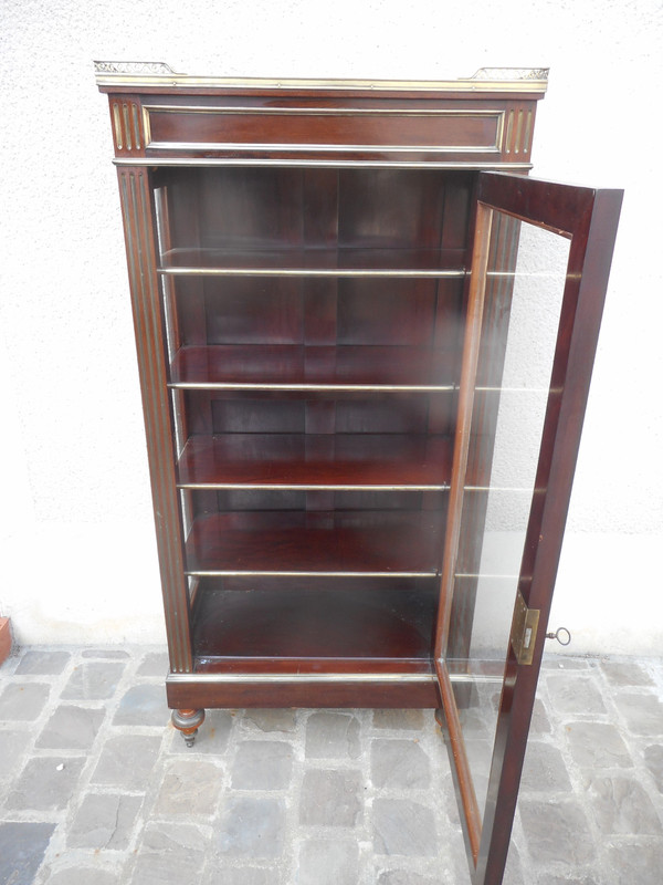 Small Napoleon III Period Showcase In Mahogany And Gilt Bronze