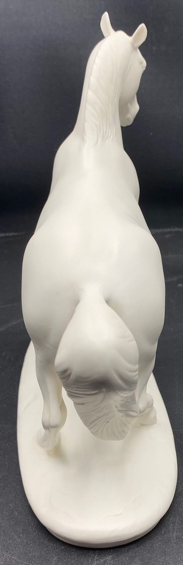 PORZELLANPFERD