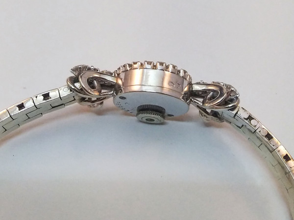 JAEGER LECOULTRE, FEMME, Diamants & Or blanc 18C