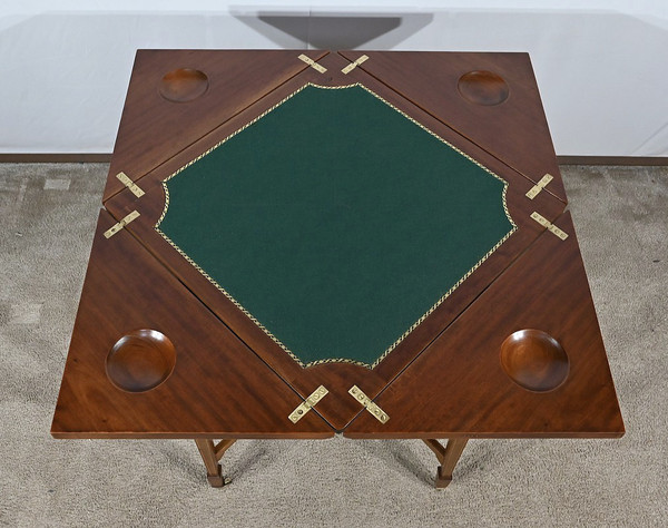 Table à Jeux dite Mouchoir en Acajou blond – 1930