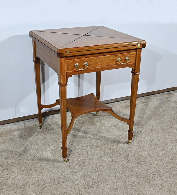 Table à Jeux dite Mouchoir en Acajou blond – 1930
