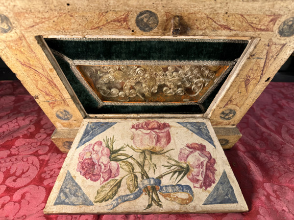 Rare Velvet Reliquary Hunting In Its Wooden Box - 18th Century