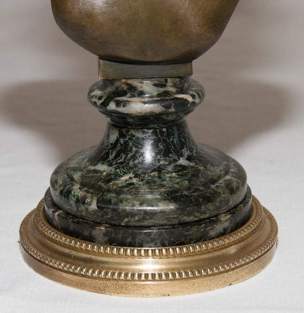 Busto di bambino in bronzo firmato Clodion, inizi del XIX secolo